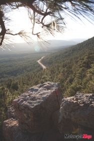 Motorcycle-Mojo_07_Riding-Arizona